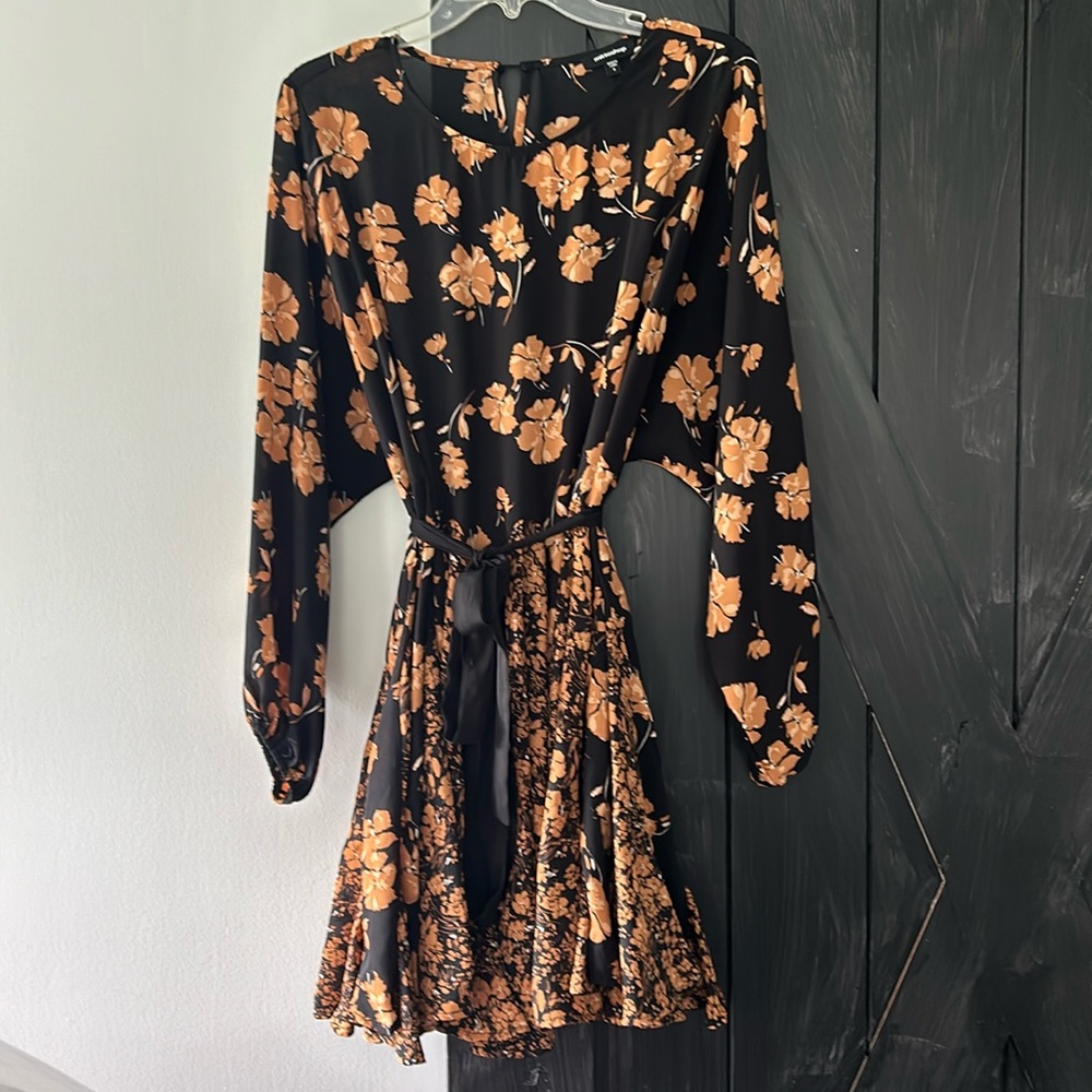 Floral long sleeve dress